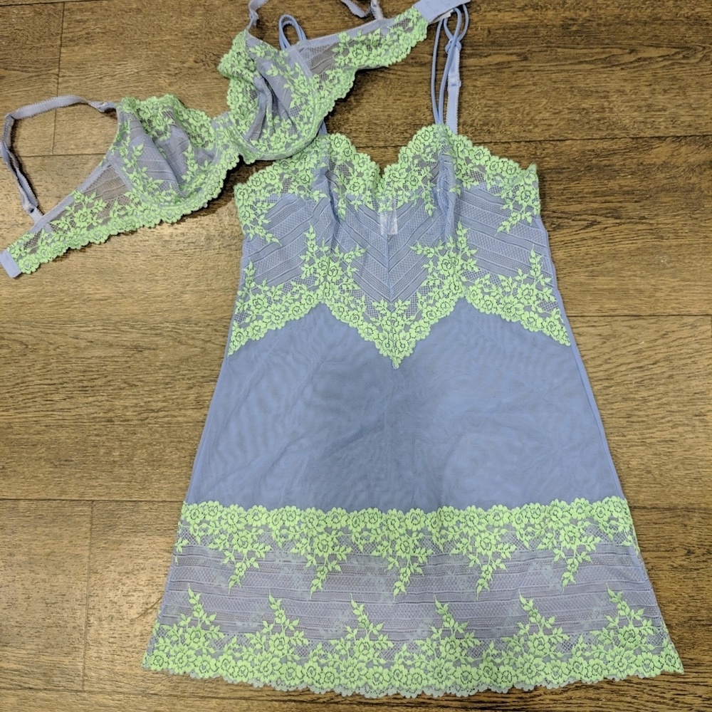 Wacoal lingerie set